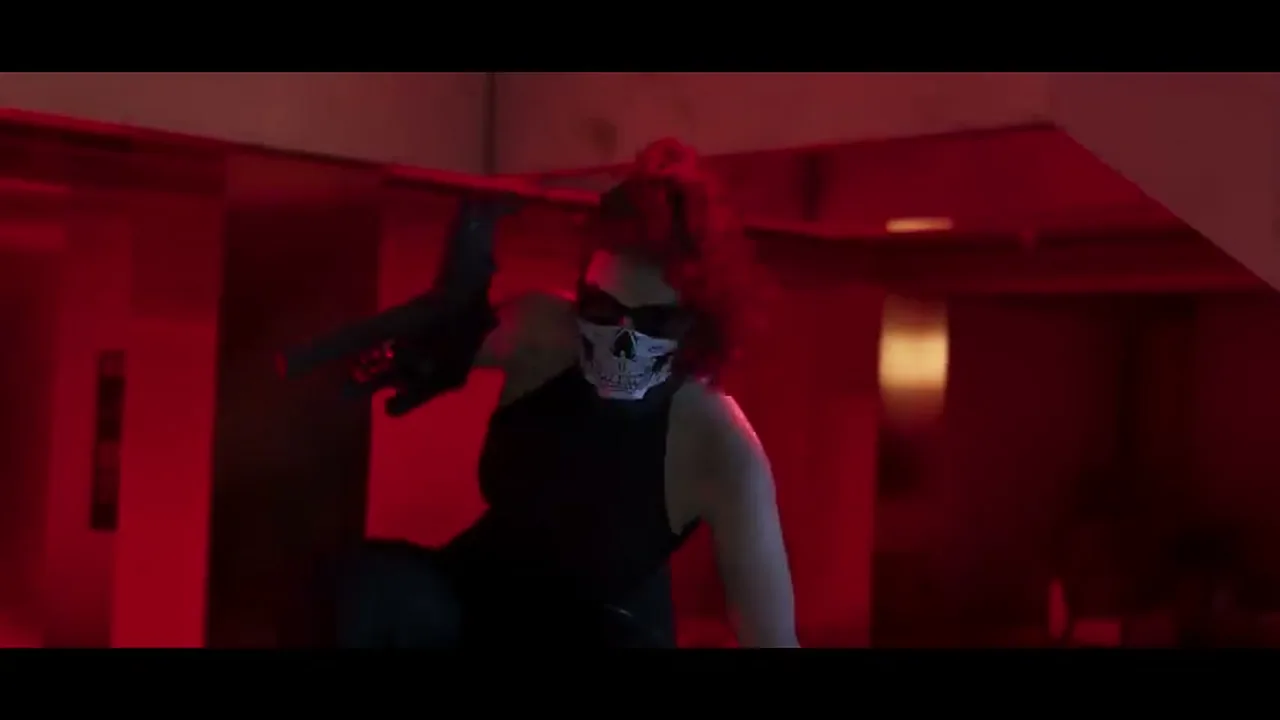 Trailer 2 hold-up: Hands above your head